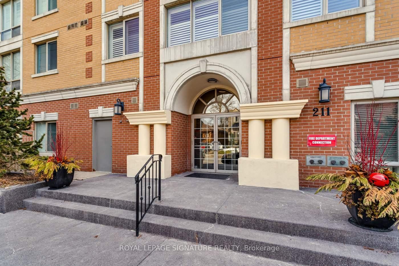 Condo for sale at 311-211 Randolph Road, Toronto, Leaside, M4G 4H1 - MLS: C12023038