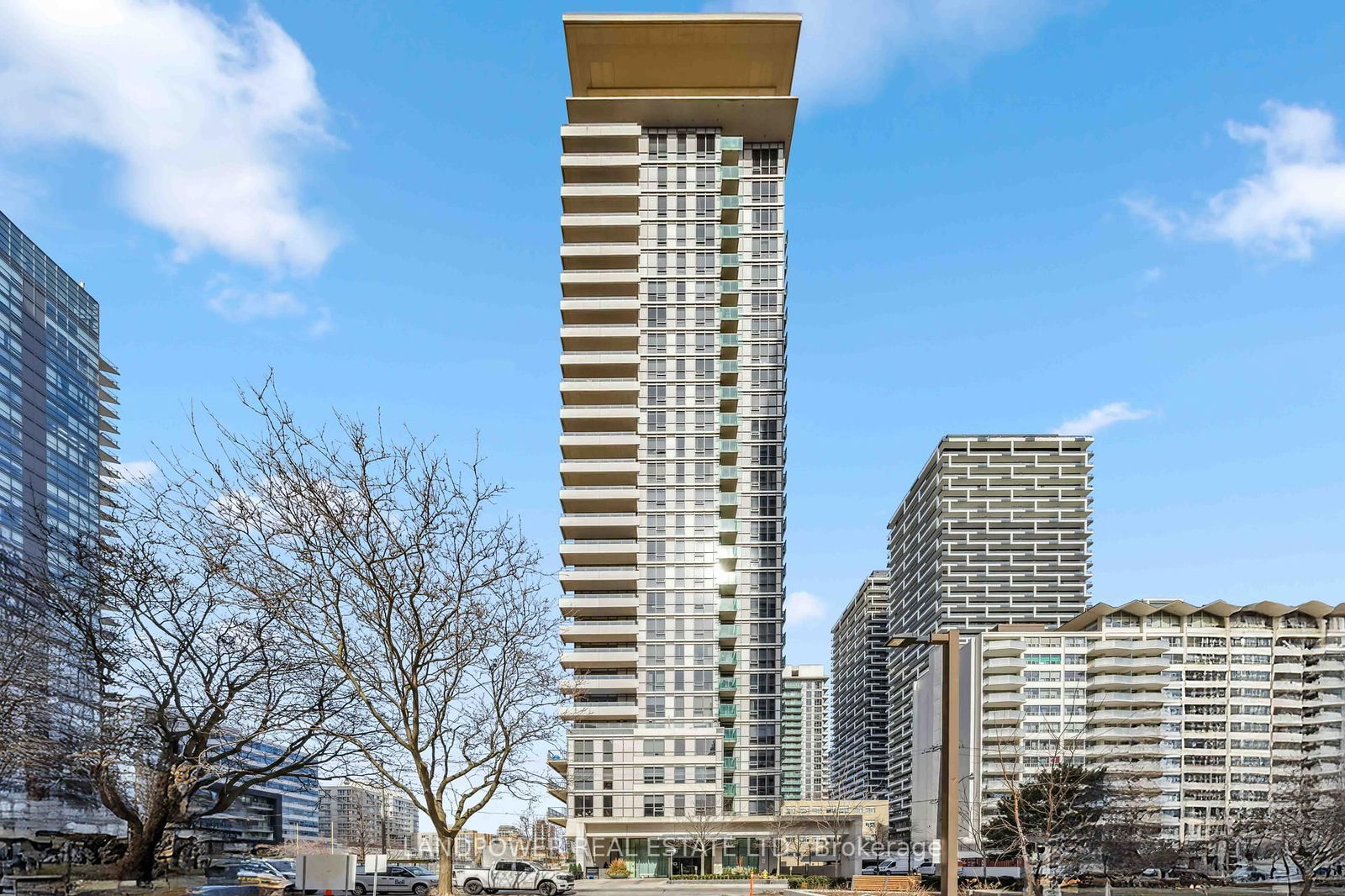 Condo for sale at 2217-70 Roehampton Avenue, Toronto, Mount Pleasant West, M4P 1R1 - MLS: C12023124