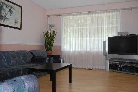154 Freshmeadow Dr, Toronto, M2H2R1 | Image 2