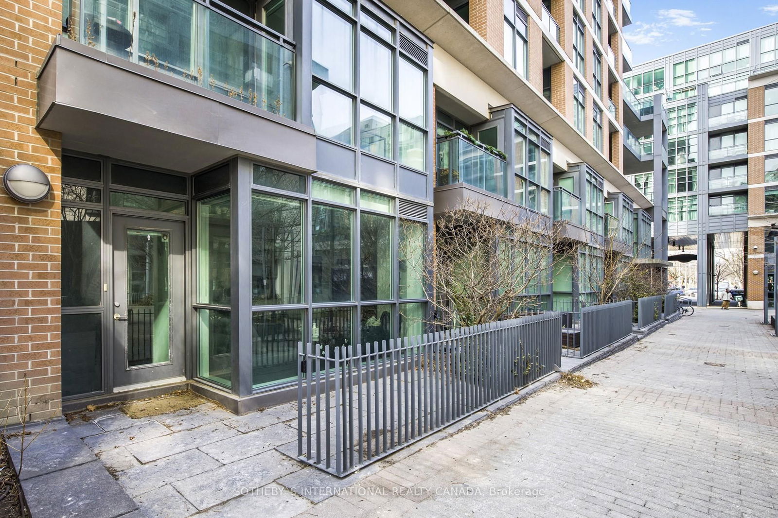 Townhouse for sale at TH108-1171 Queen Street, Toronto, Little Portugal, M6J 0A5 - MLS: C12023817