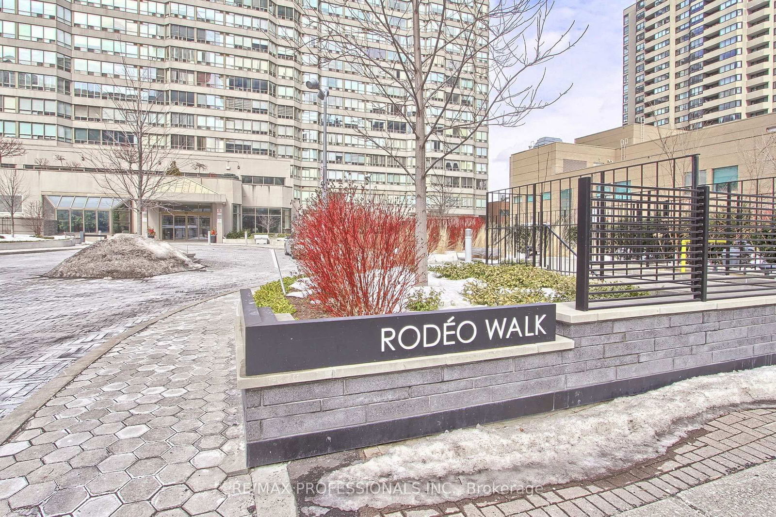 Condo for sale at 409-30 Greenfield Avenue, Toronto, Willowdale East, M2N 6N3 - MLS: C12023871