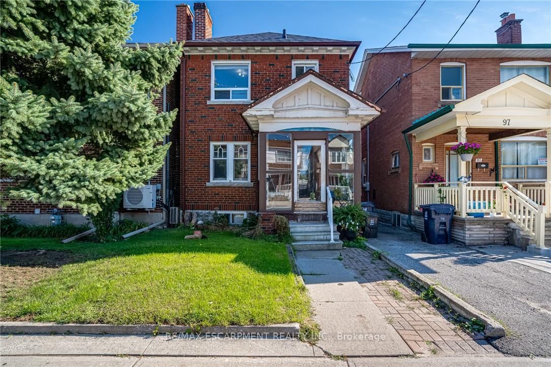 Detached House sold at 95 ROGERS Road, Toronto, Oakwood Village, M6E 1P4 - MLS: C12024059