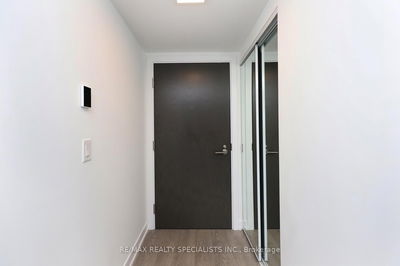 Unit 617 — 50 Mccaul St, Toronto - Kensington-Chinatown image-0-4