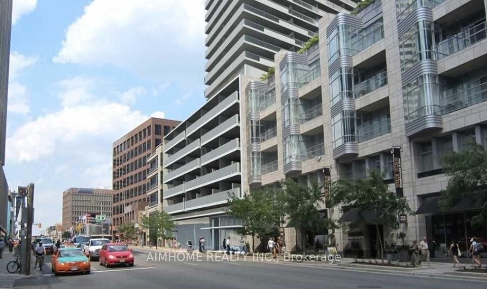 Condo for sale at 2302-2221 Yonge Street, Toronto, Mount Pleasant West, M4S 2B4 - MLS: C12024634