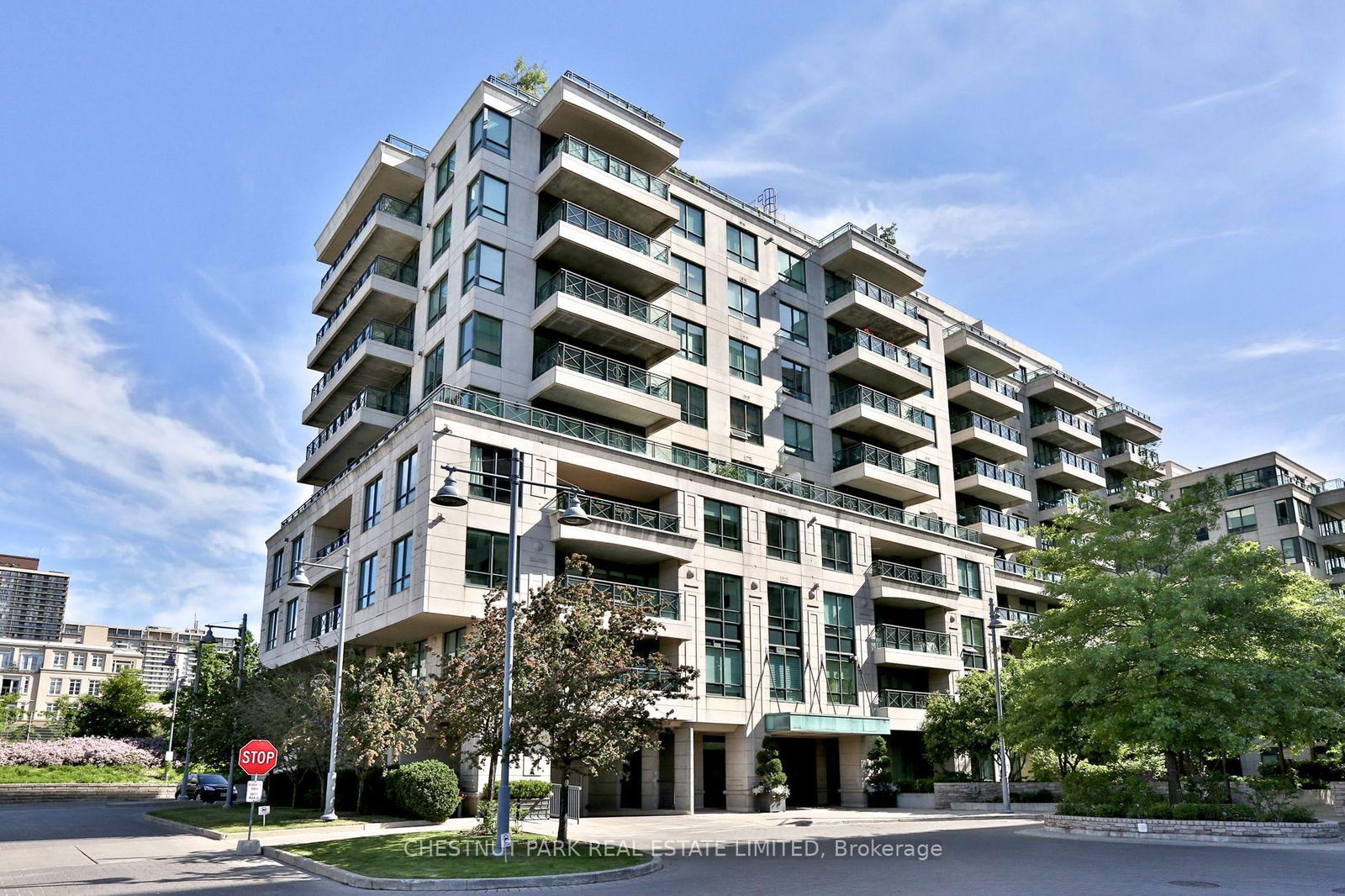 Condo for sale at 107-20 Scrivener Square, Toronto, Rosedale-Moore Park, M4W 3X9 - MLS: C12024767