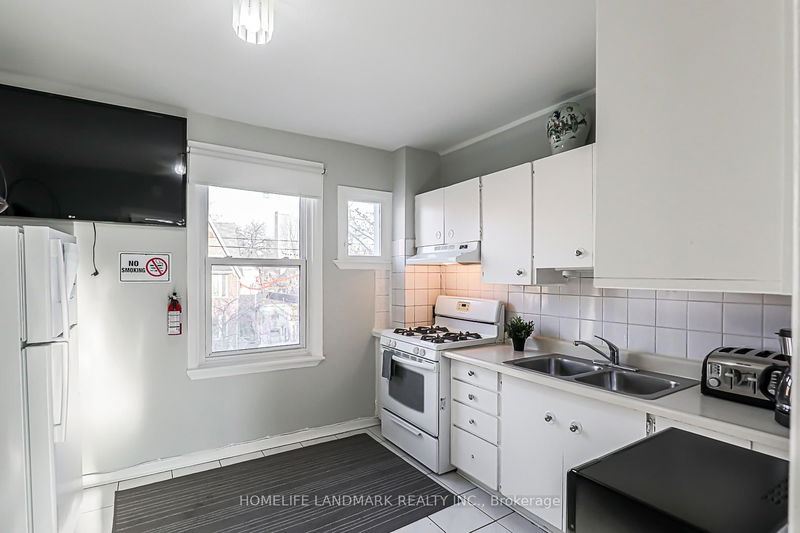 home for lease on Upper-72 Bellevue Avenue