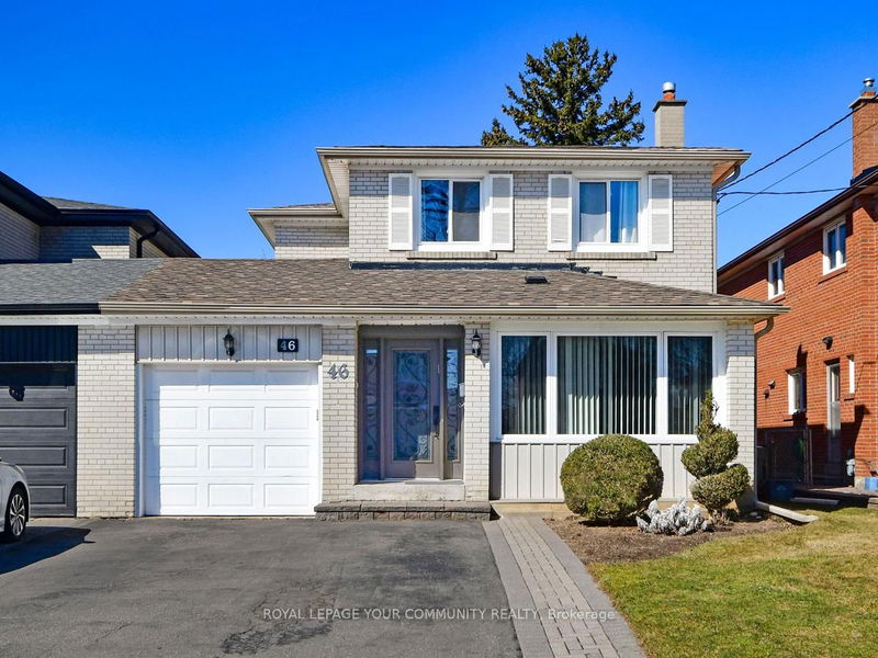 home for sale on 46 Fontainbleau Drive