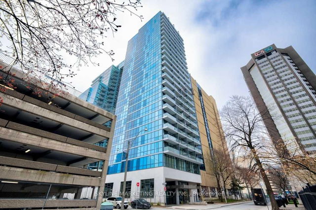 2109 - 210 Simcoe Street