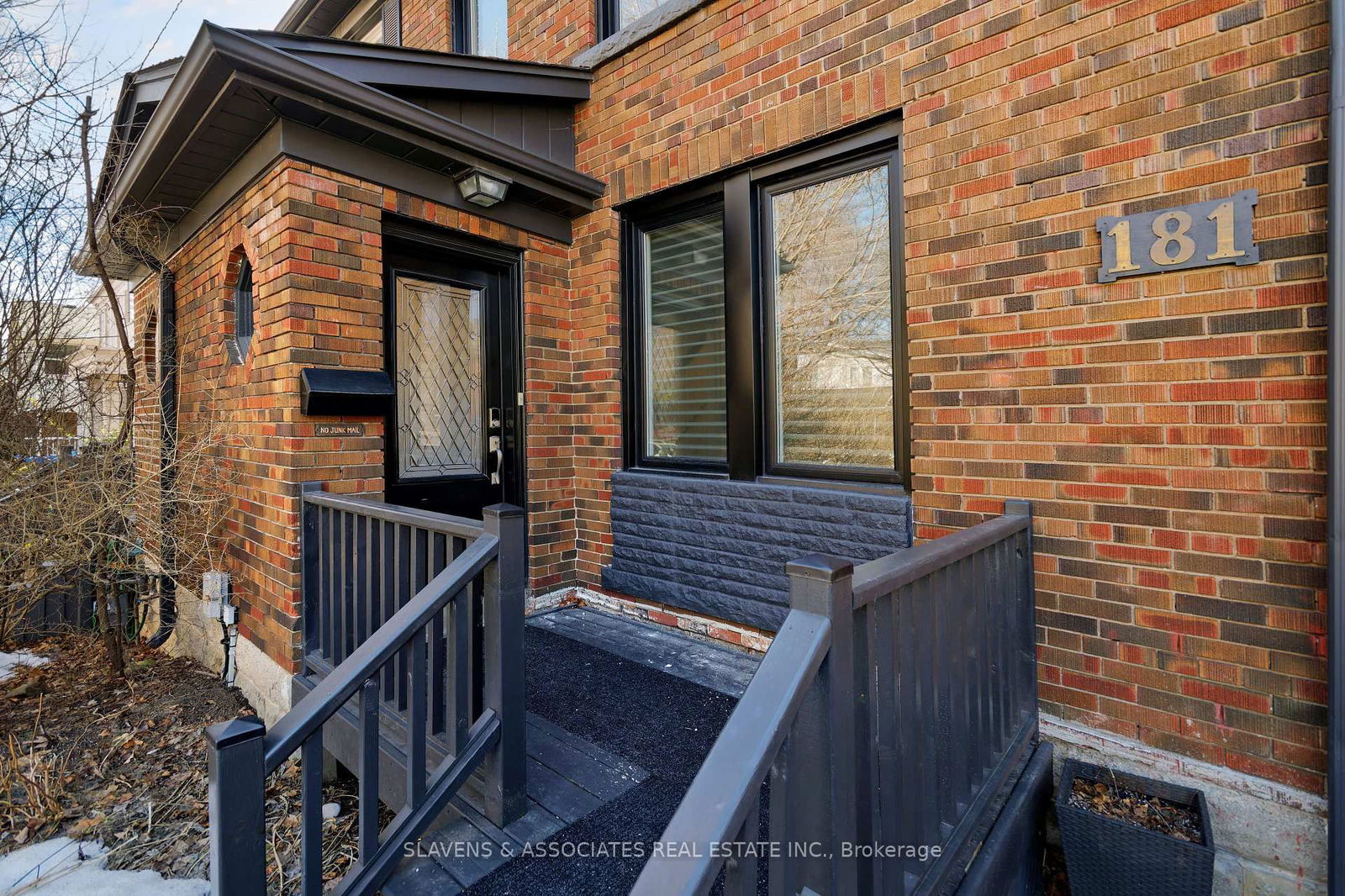 Semi-Detached House for sale at 181 Castlefield Avenue, Toronto, Yonge-Eglinton, M4R 1G6 - MLS: C12025508