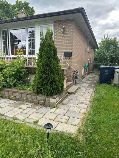 Unit Lower Level Apartment — 57 Combermere Dr, Toronto - Parkwoods-Donalda image-0-1