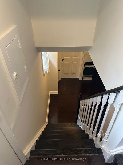Unit Lower Level Apartment — 57 Combermere Dr, Toronto - Parkwoods-Donalda image-0-3