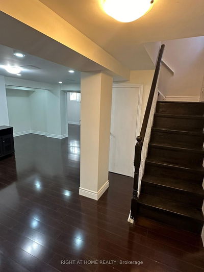 Unit Lower Level Apartment — 57 Combermere Dr, Toronto - Parkwoods-Donalda image-0-4