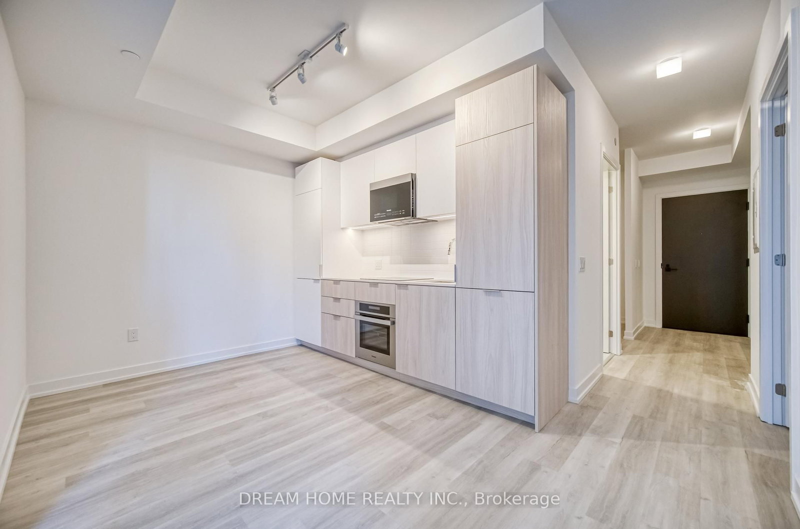 28 Eastern Avenue, Unit 534 - Photo 2