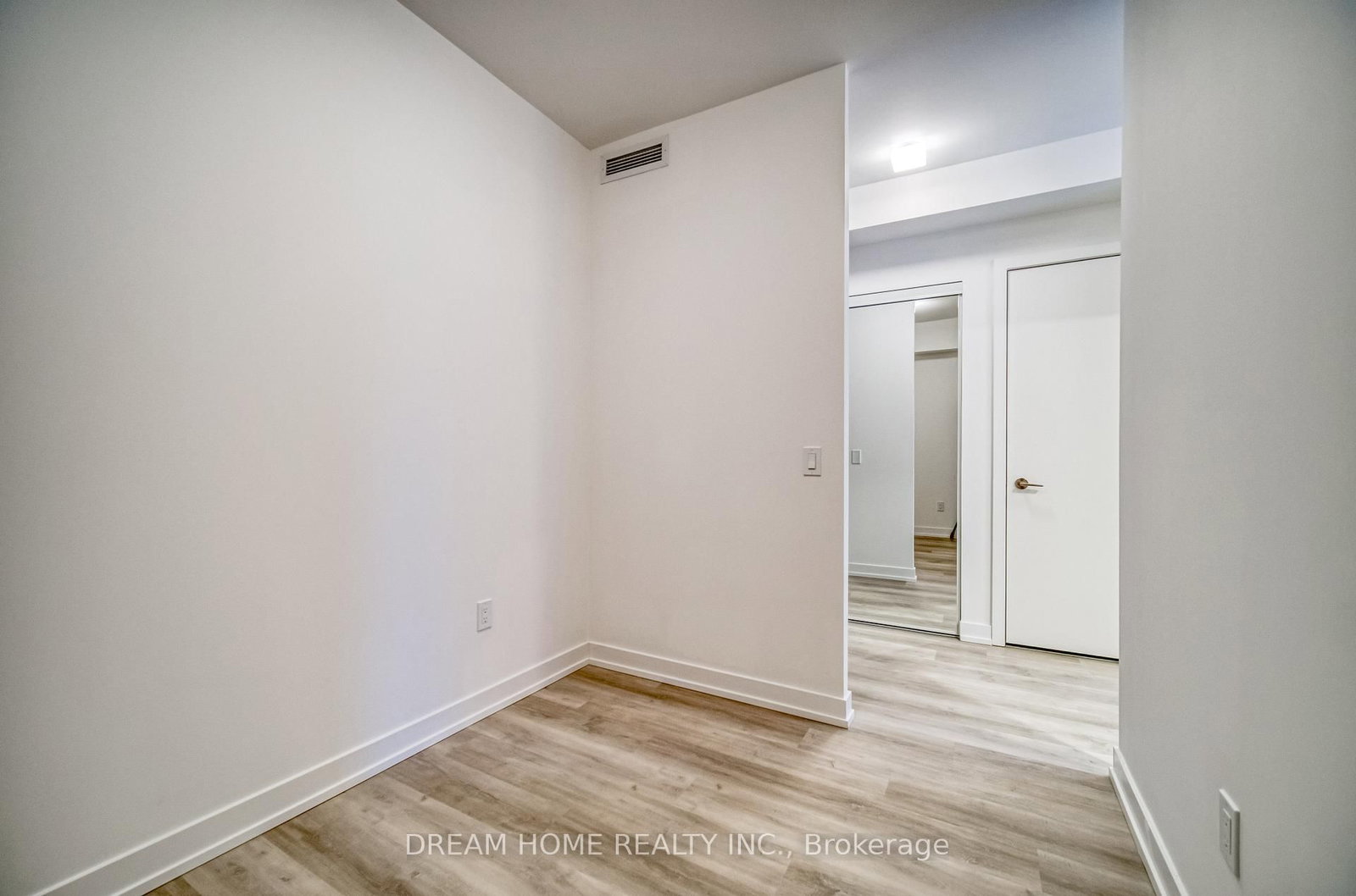 28 Eastern Avenue, Unit 534 - Photo 21