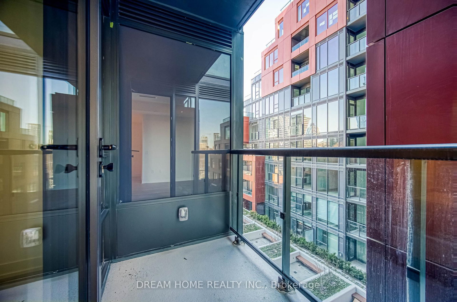 28 Eastern Avenue, Unit 534 - Photo 25