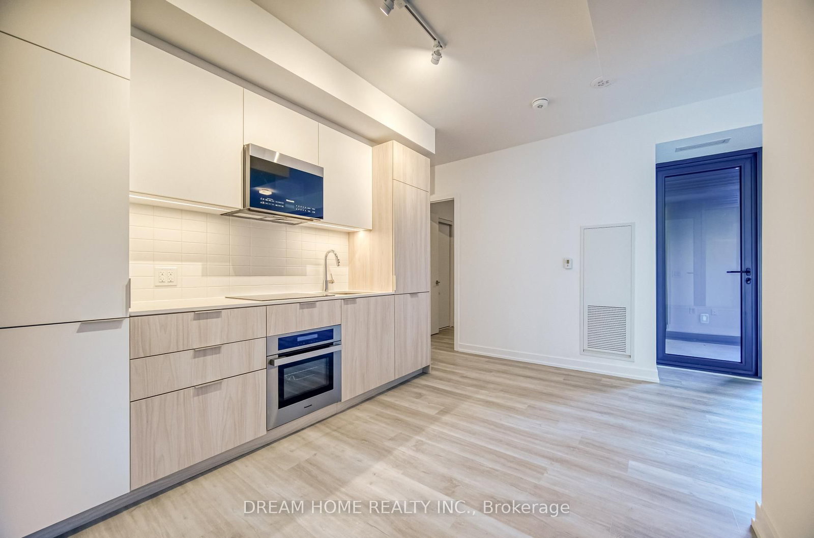 28 Eastern Avenue, Unit 534 - Photo 8