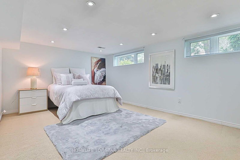 home for lease on Bsmnt-209 Connaught Avenue
