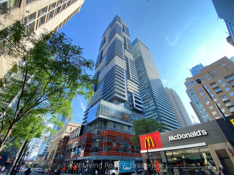 home for lease on 2107-7 Grenville Street