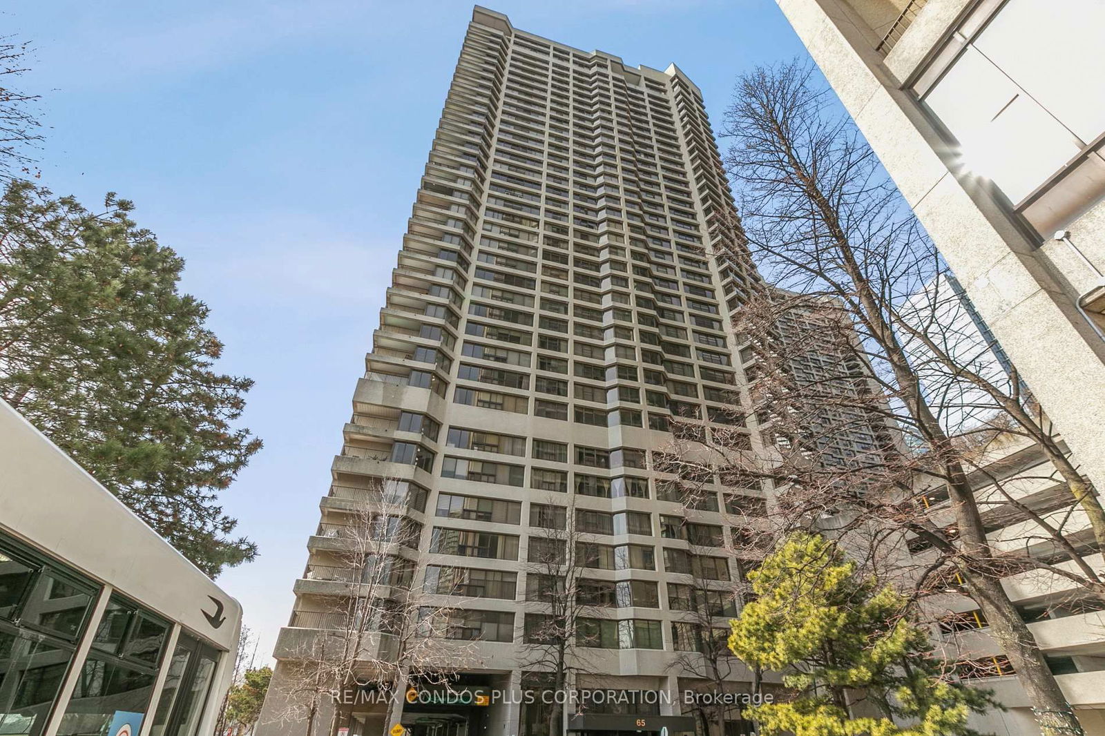 Condo for sale at 2008-65 HARBOUR Square, Toronto, Waterfront Communities C1, M5J 2L4 - MLS: C12027285