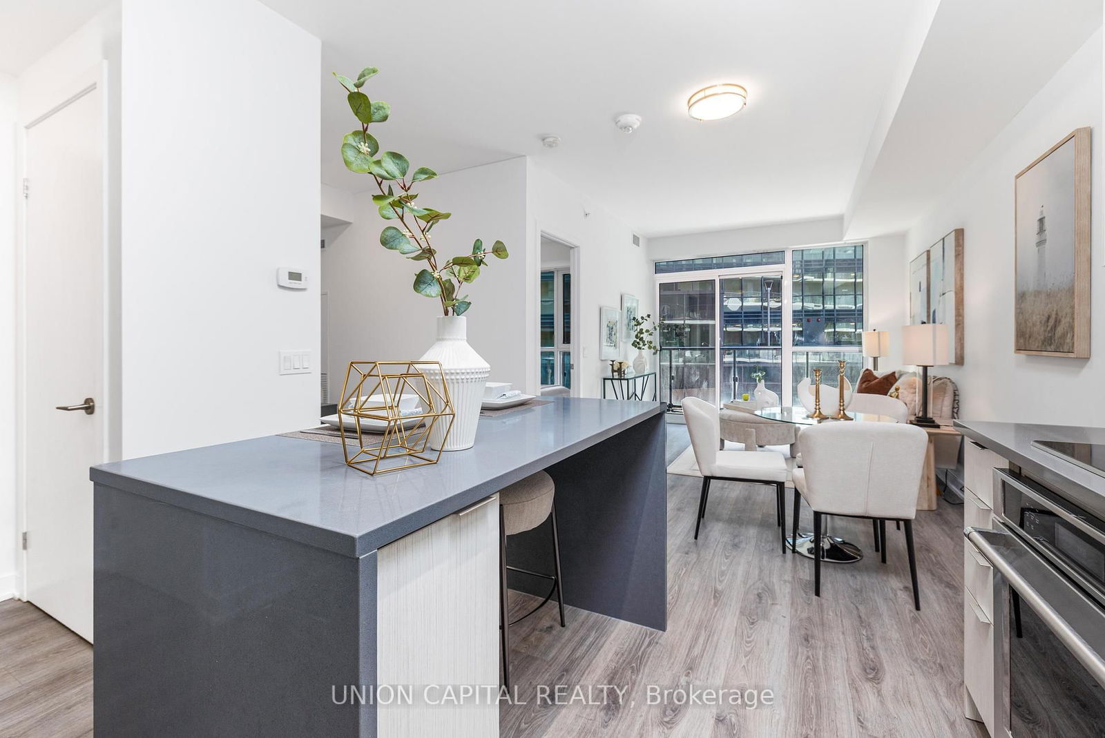 Condo for sale at 305-38 IANNUZZI Street, Toronto, Waterfront Communities C1, M5V 0S2 - MLS: C12027628