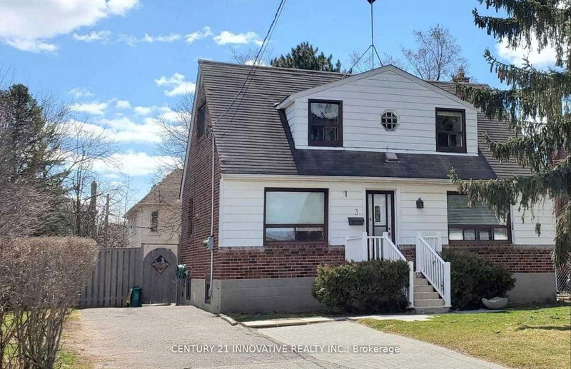 home for lease on Bsmt-3 Calderon Crescent