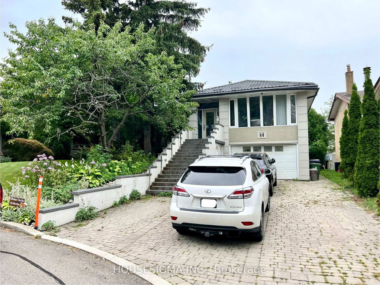 Detached House for lease at Lower-4 Hyfan Court, Toronto, Bathurst Manor, M3H 5M8 - MLS: C12029684