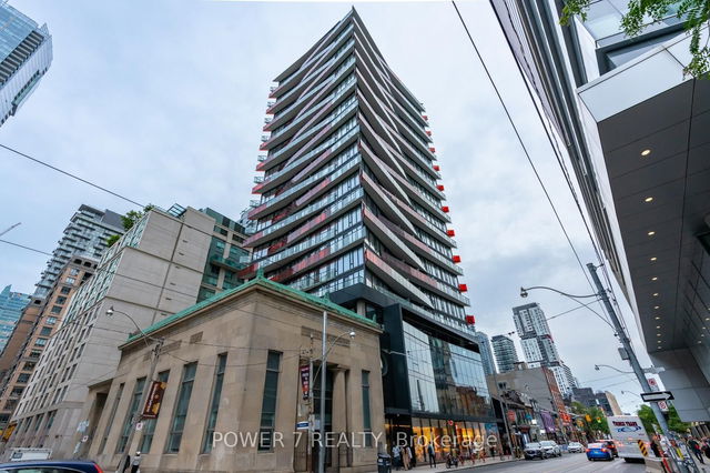 2012 - 215 Queen Street