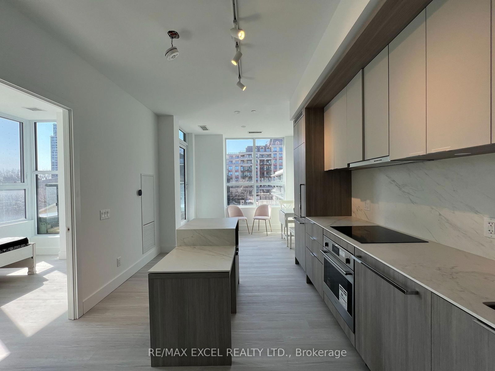 Condo leased at 211-625 Sheppard Avenue, Toronto, Bayview Village, M2K 1B5 - MLS: C12030031