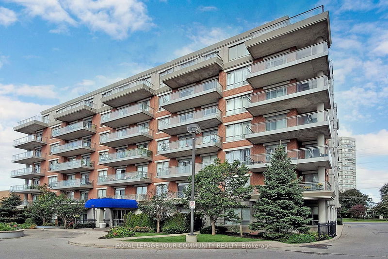 home for lease on 404-777 Steeles Avenue W