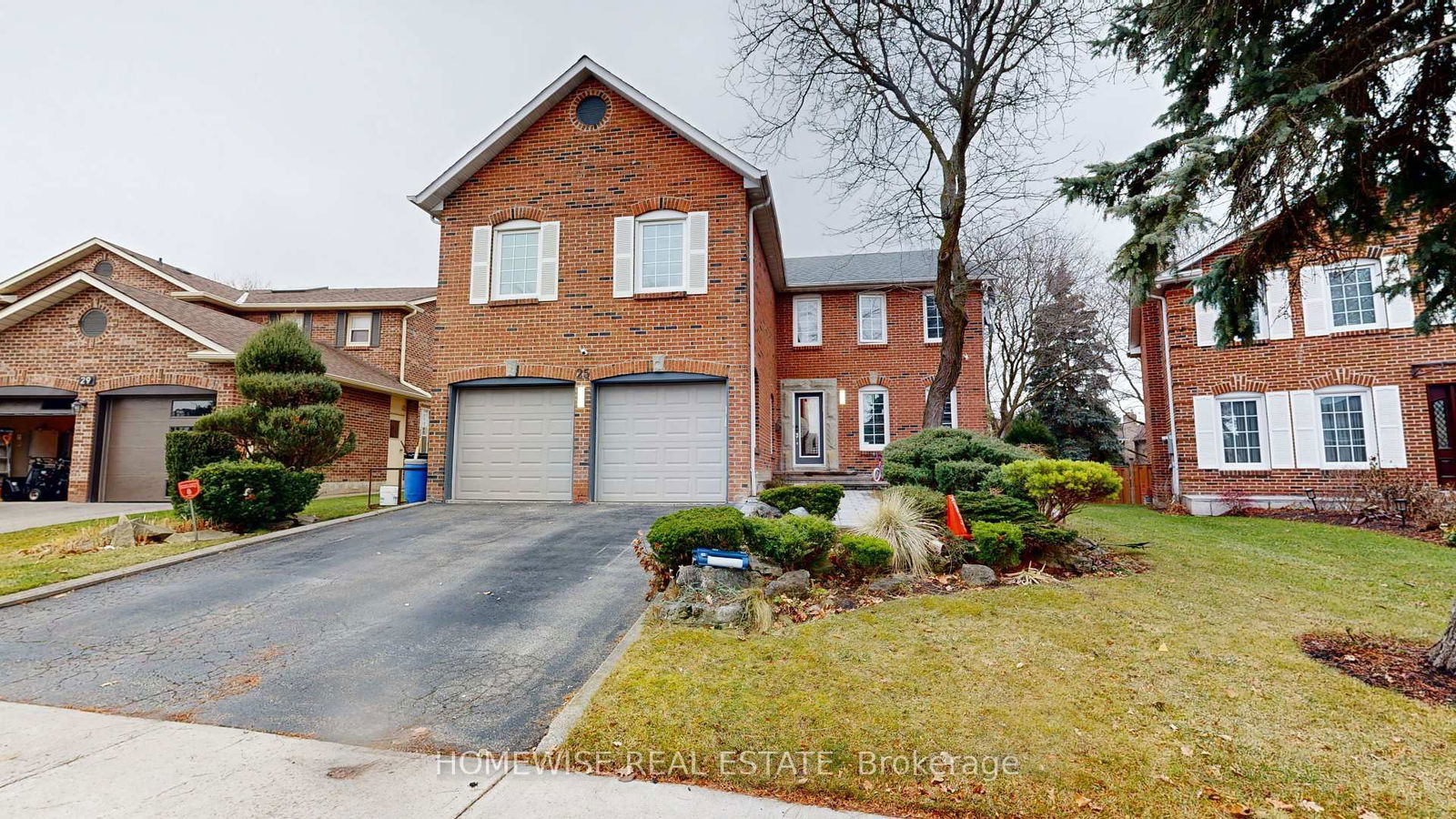 Detached House for sale at 25 Stillwater Crescent, Toronto, Westminster-Branson, M2R 3S3 - MLS: C12031838