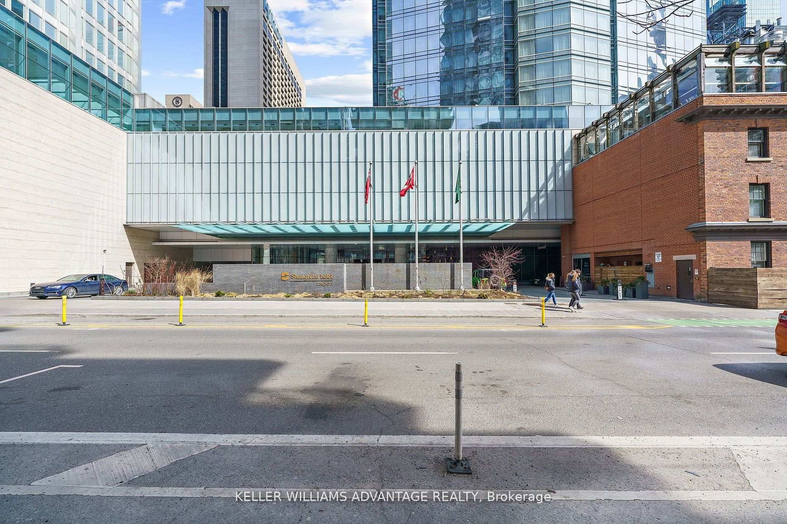 Condo for sale at 2104-180 University Avenue, Toronto, Bay Street Corridor, M5H 0A2 - MLS: C12032876