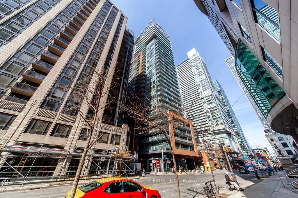 Condo for sale at 318-8 Mercer Street, Toronto, Waterfront Communities C1, M5V 0C4 - MLS: C12033765