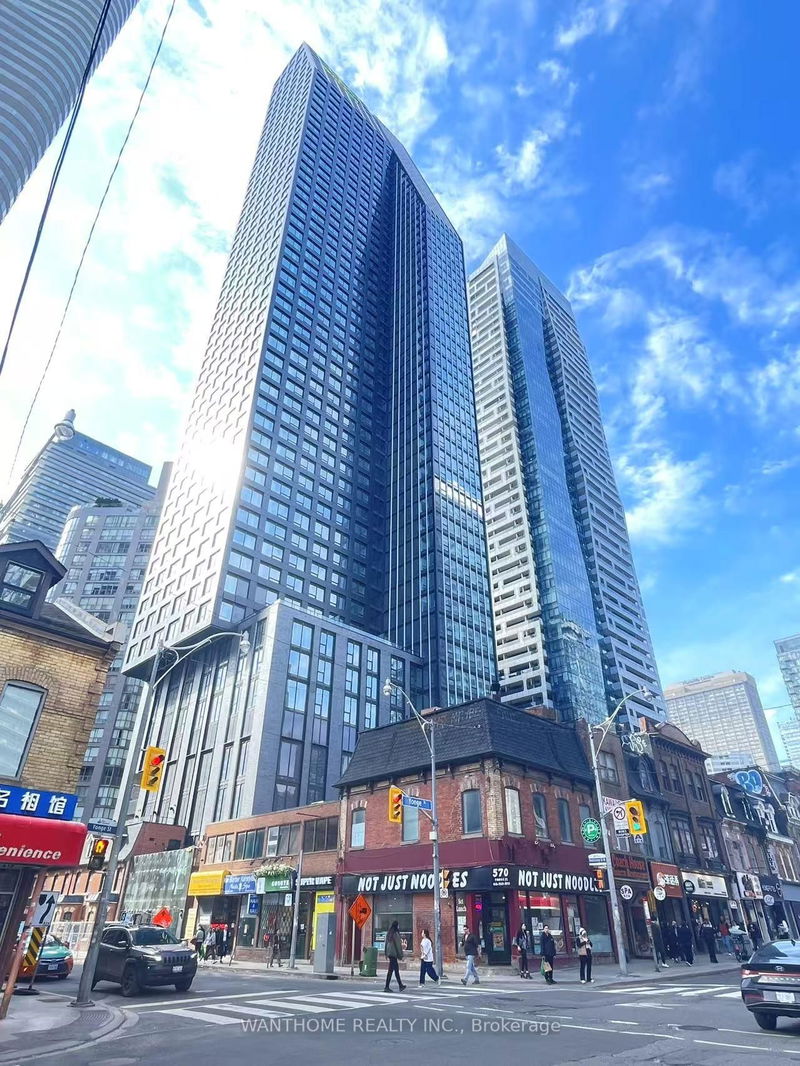 home for lease on 1110-8 wellesley Street W