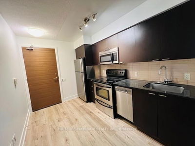 Unit 808 — 23 Sheppard Ave, Toronto - Willowdale East image-0-3