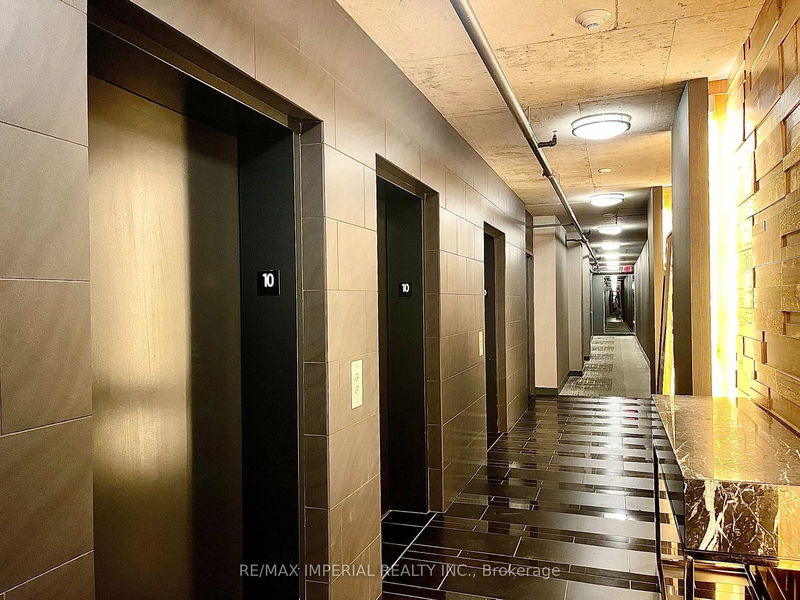 Room1