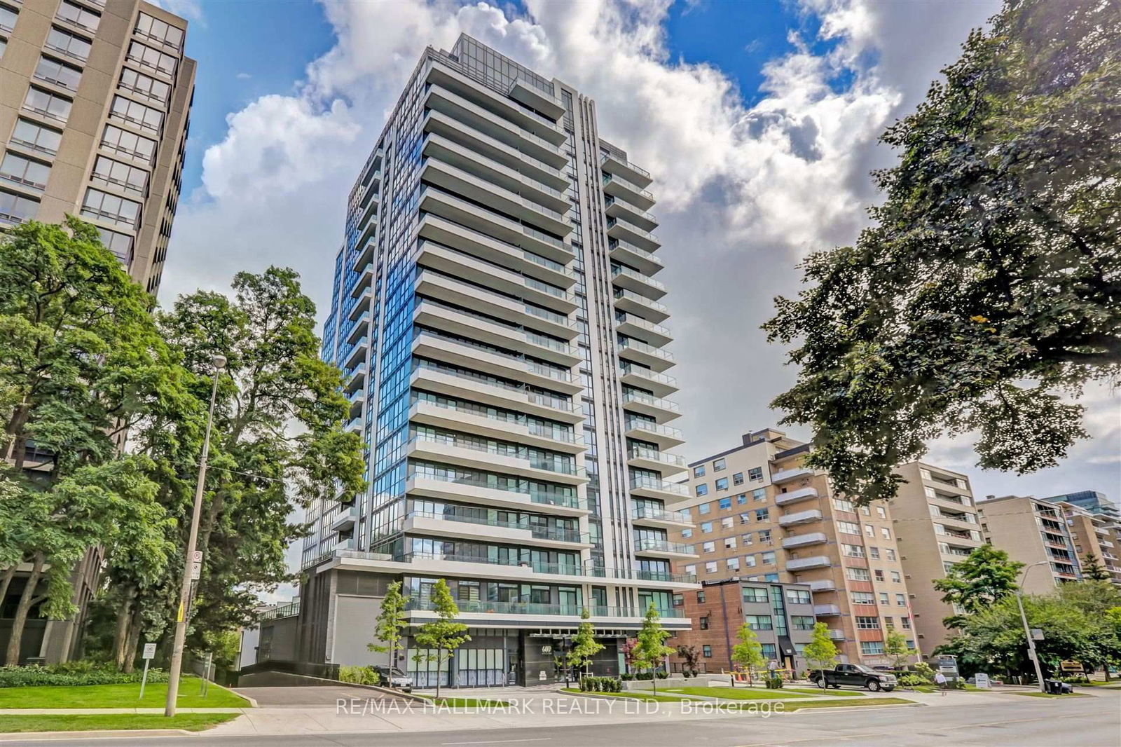 Condo for sale at 703-609 Avenue Road, Toronto, Yonge-St. Clair, M4V 2K3 - MLS: C12036212