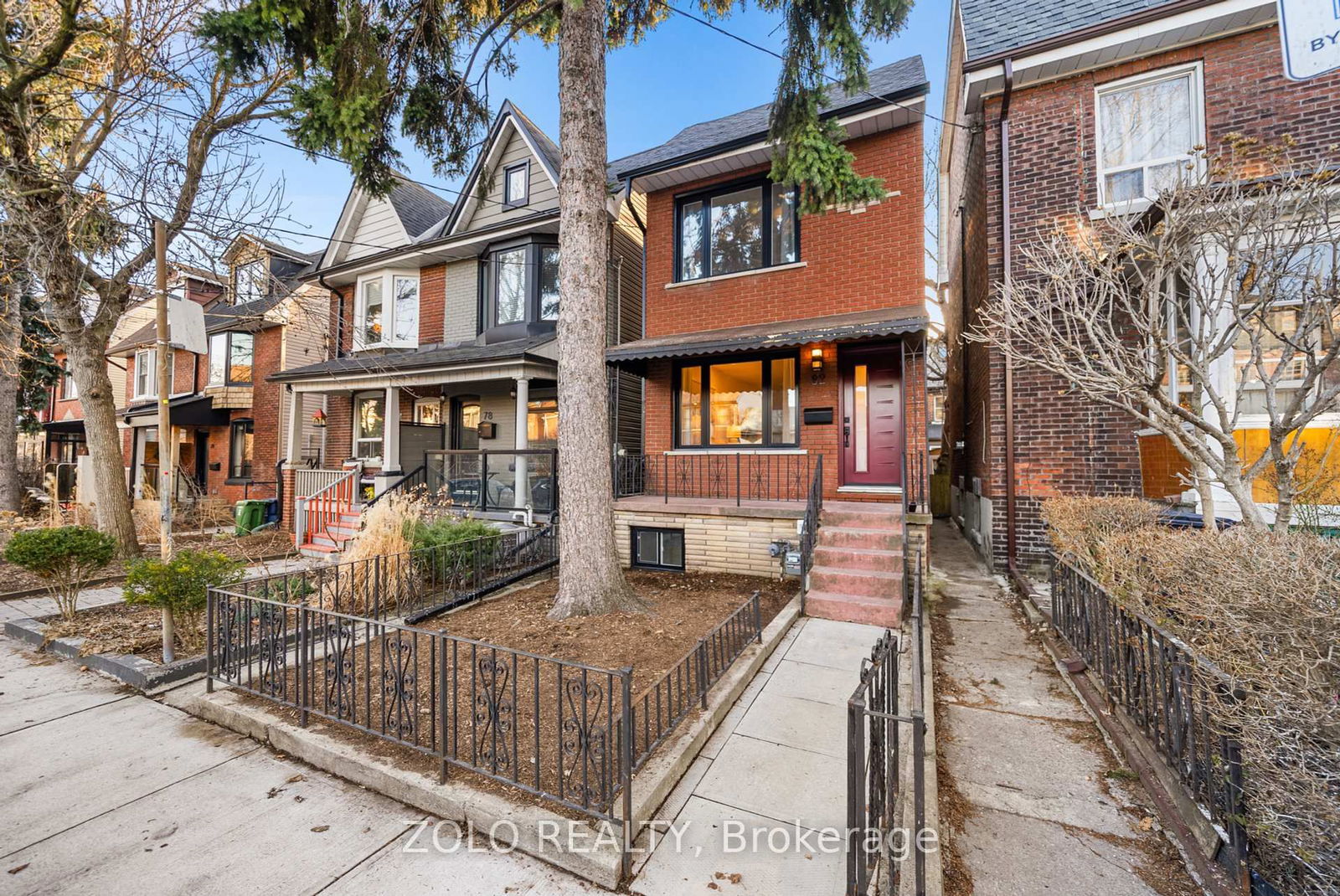 Detached House for sale at 82 Bellwoods Avenue, Toronto, Trinity-Bellwoods, M6J 2P4 - MLS: C12036407