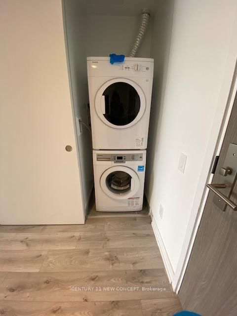 Condo leased at 1511-161 Roehampton Avenue, Toronto, Mount Pleasant West, M4P 0C8 - MLS: C12036826