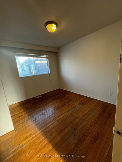 Unit Main Fl — 98 Finch Ave, Toronto - Newtonbrook East image-0-3