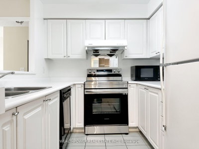 Unit 1206 — 8 Pemberton Avenue — photo 5