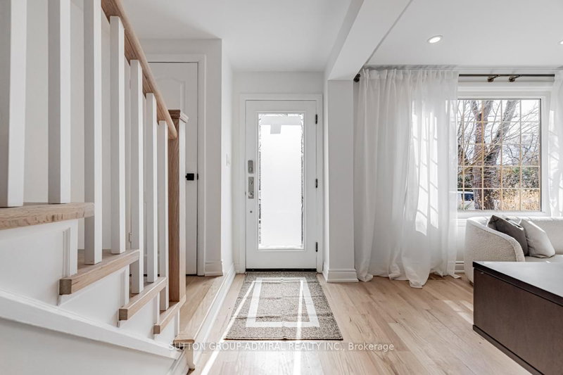 248 Sandringham Dr, Toronto, M3H 1G3 | Image 3