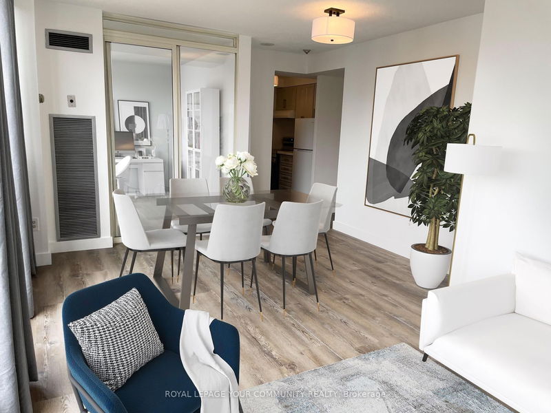 home for lease on 901-117 Gerrard Street E