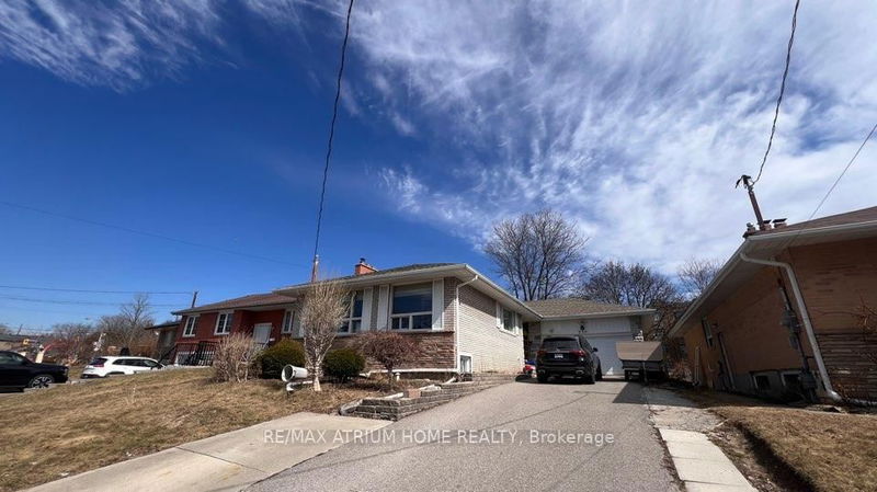 Unit A1 — 949 Willowdale Ave, Toronto - Newtonbrook East image-0-0