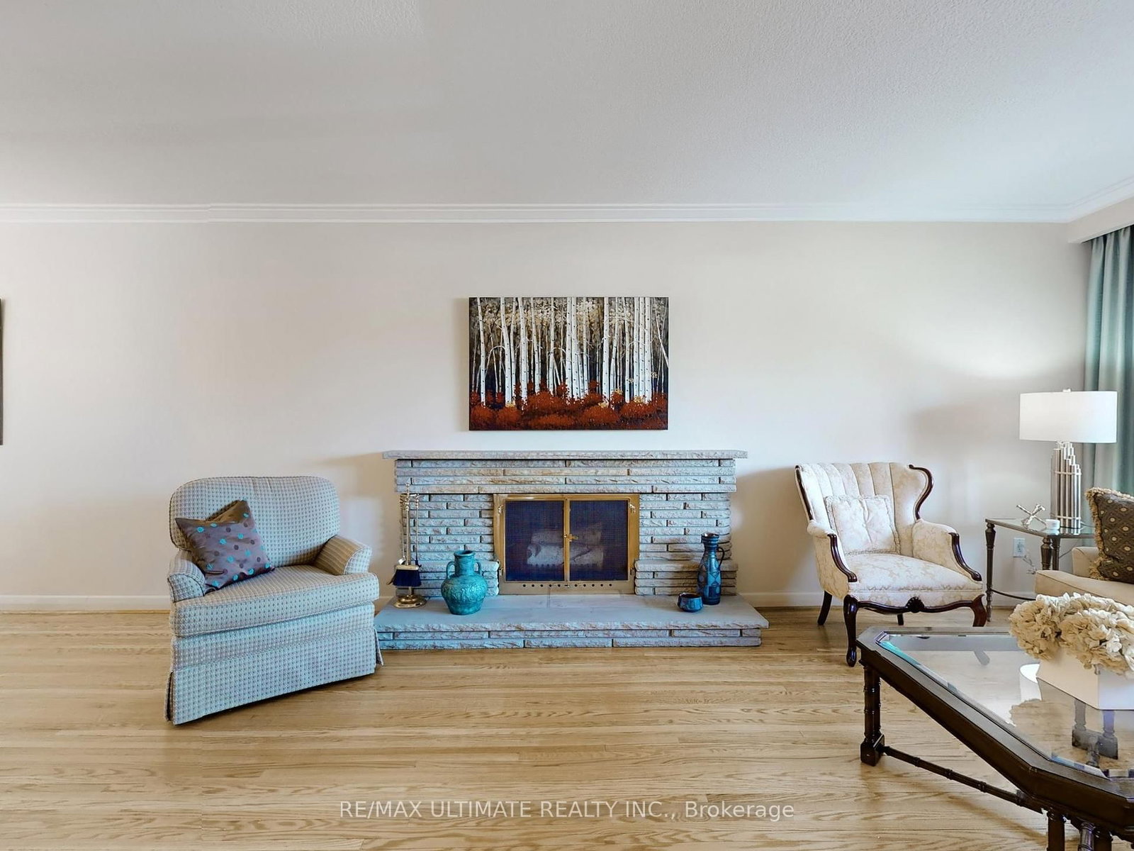 Listing Image 7