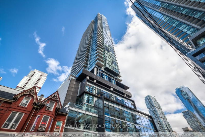 Unit 2005 — 290 Adelaide St, Toronto - Waterfront Communities C1 image-0-0
