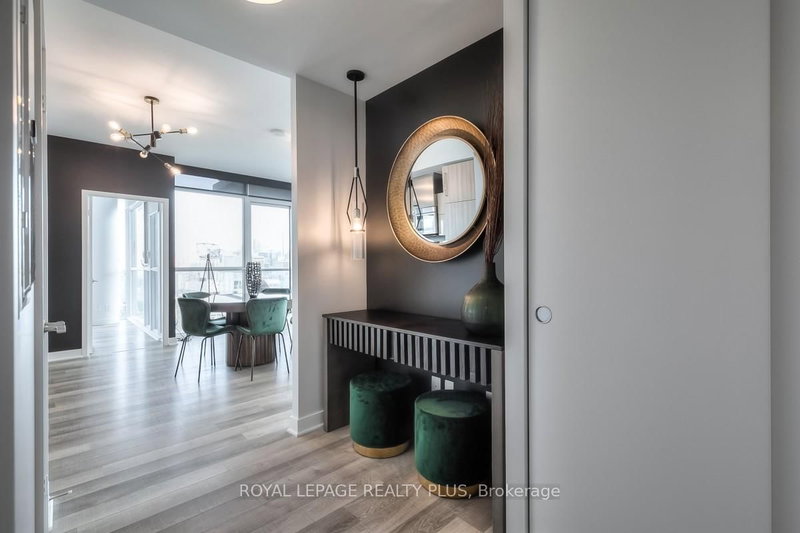 2005 - 290 Adelaide St W, Toronto, M5V 1P6 | Image 2