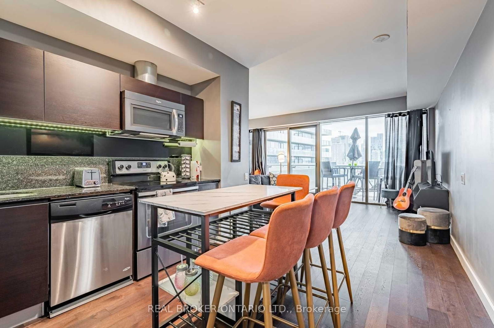 Condo leased at 1201-390 Cherry Street, Toronto, Waterfront Communities C8, M5A 0E2 - MLS: C12040798