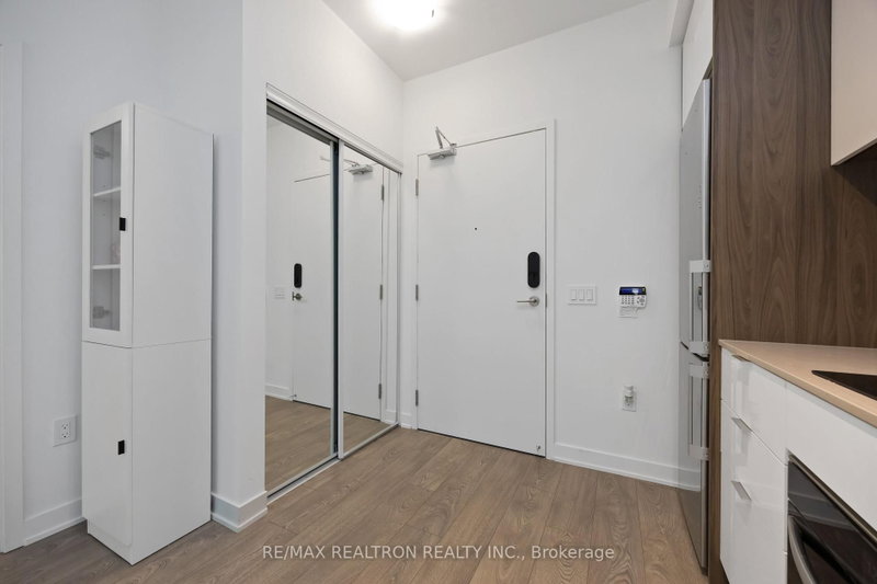 Room1