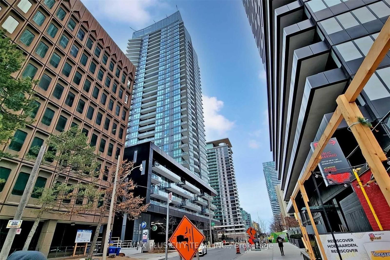 Condo leased at 1906-30 Roehampton Avenue, Toronto, Mount Pleasant West, M4P 1R2 - MLS: C12041488