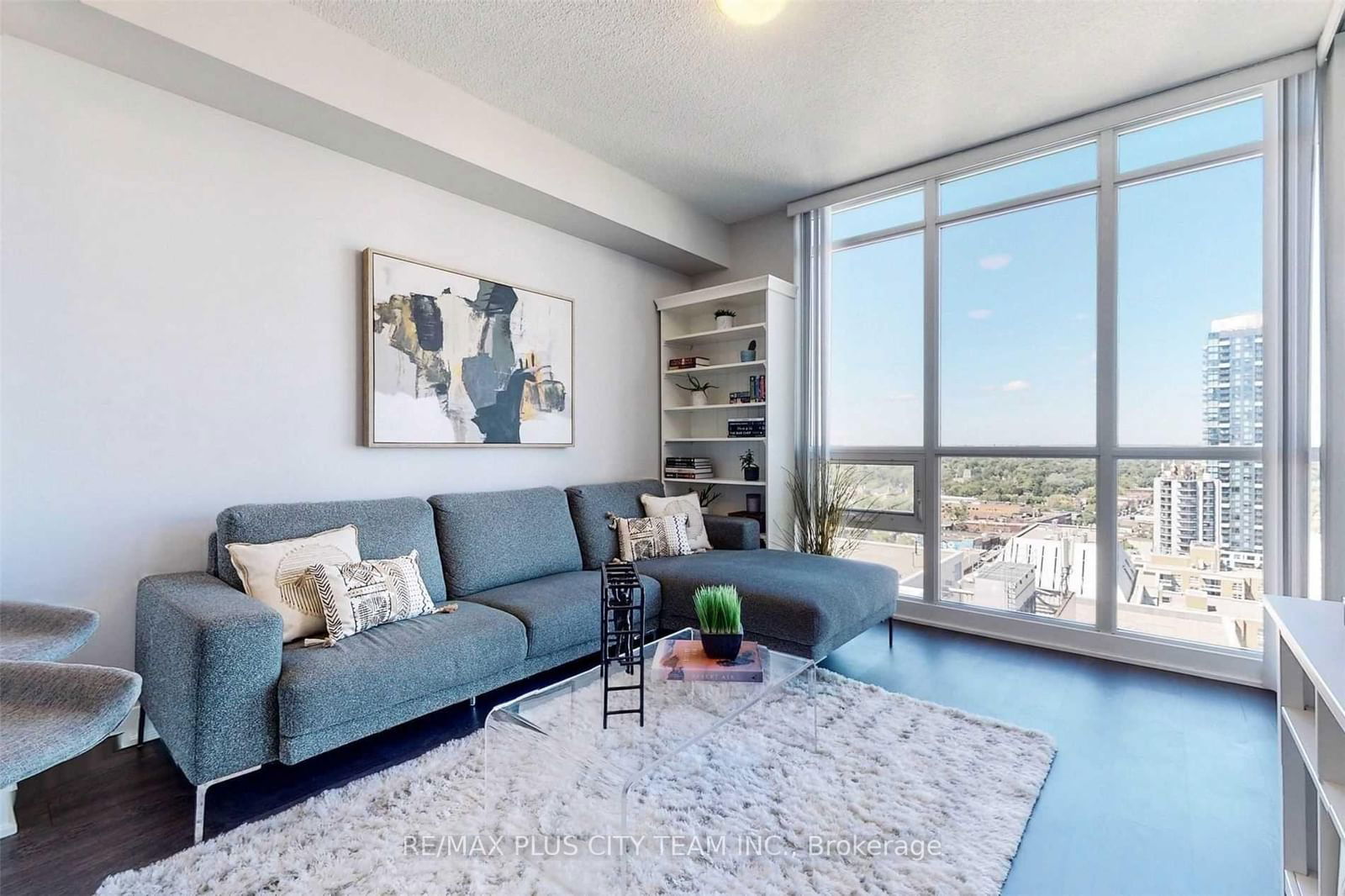 Condo leased at 1906-30 Roehampton Avenue, Toronto, Mount Pleasant West, M4P 1R2 - MLS: C12041488